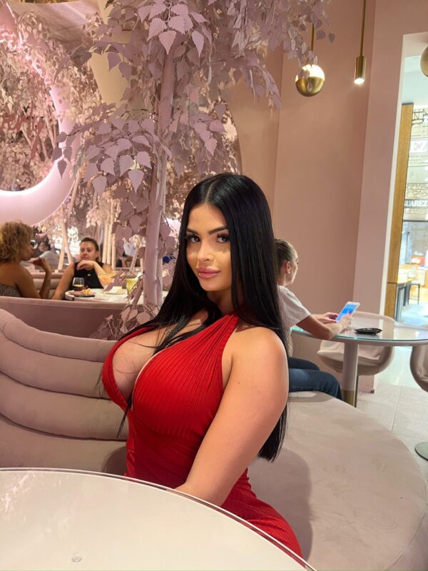 Julia escort à Marbella Julia escort à Marbella